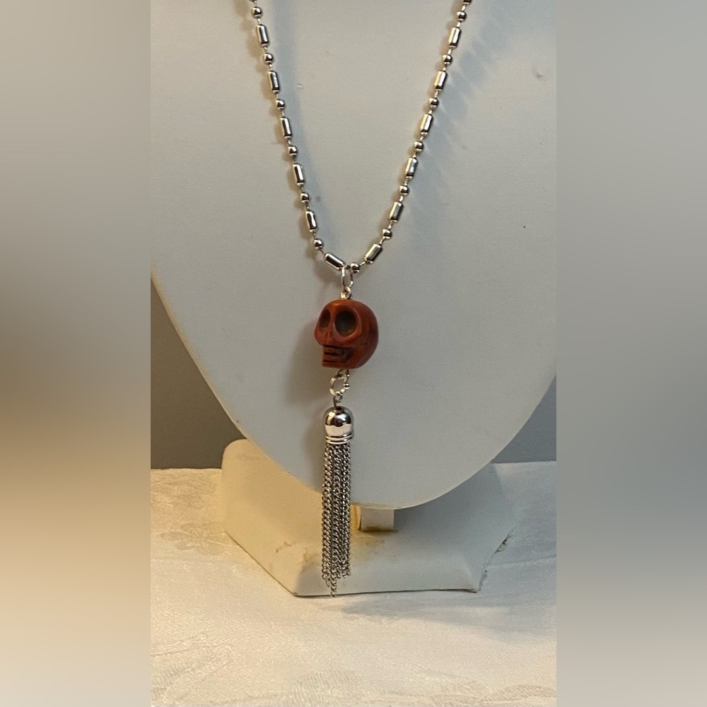 Skull & tassel necklace NEW